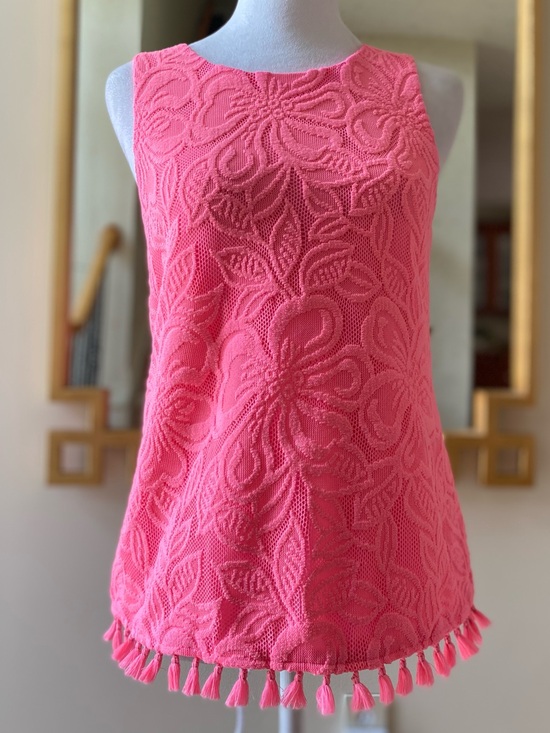 Lilly Pulitzer Tops - Lilly Pulitzer Maybelle Top Coral Wildflower Lace XS hot pink